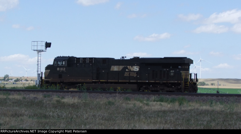 NS 8182